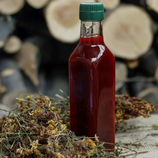 Johanniskrautöl (in der Sonne eingeweicht) – 250 ml
